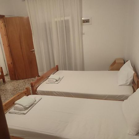 Michalos Apartments Paralía Skotínis المظهر الخارجي الصورة