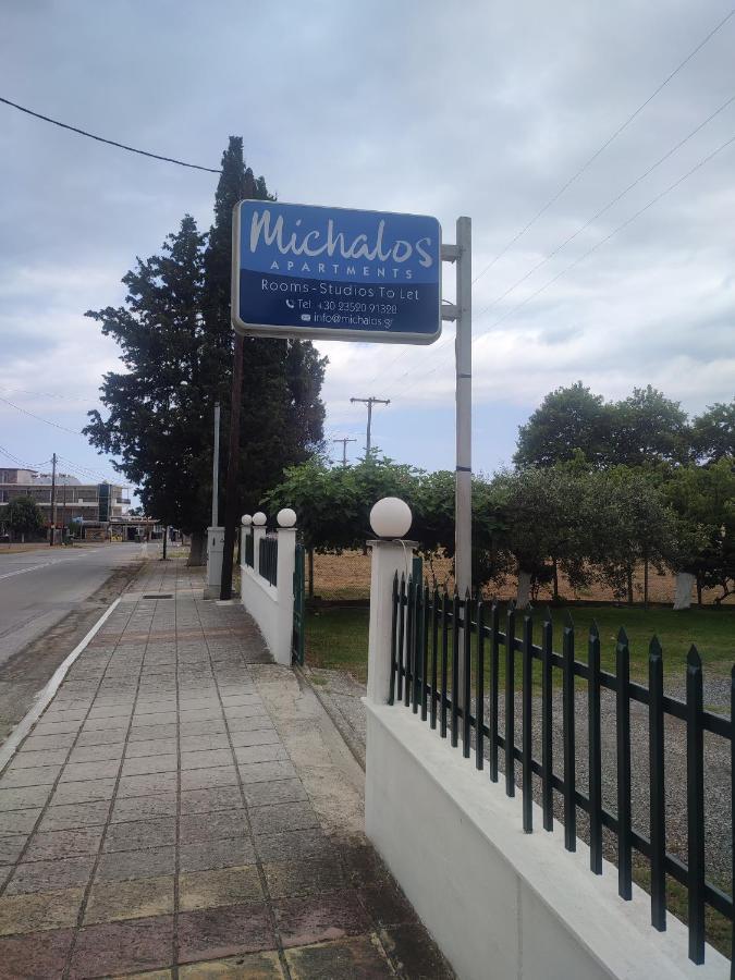Michalos Apartments Paralía Skotínis المظهر الخارجي الصورة